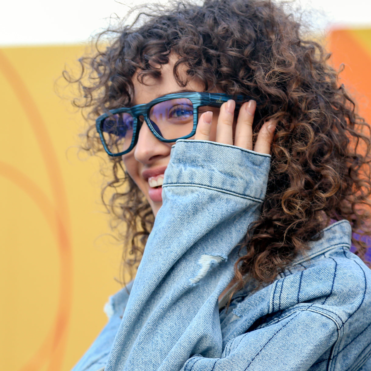 Gafas de sol OhO Sunshine Elite con audio Bluetooth inteligente y lentes fotocromáticas UV400 para días soleados y nublados